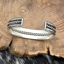 Load image into Gallery viewer, 1990s Native American NAVAJO Sterling Double Carinated Stamped Cuff Bracelet
