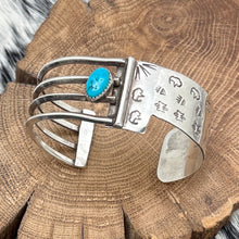Load image into Gallery viewer, 1990s Native American NAVAJO Sterling & Turquoise Asymmetrical Cuff Bracelet
