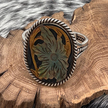 Load image into Gallery viewer, JOE PIASO JR Navajo Sterling Silver & Tooled Leather Floral Design Cuff Bracelet