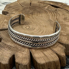 Load image into Gallery viewer, 1990s Native American NAVAJO Sterling 2 Twist Wire 3 Solid Row Cuff Bracelet