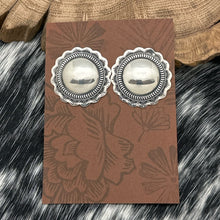 Load image into Gallery viewer, 1980s Native American NAVAJO Sterling Silver Concho Style Round Post Earrings