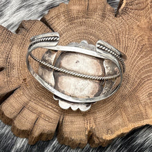 Load image into Gallery viewer, 1970s Native American NAVAJO Sterling Turquoise & Coral Cuff Bracelet Leaves