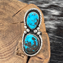 Load image into Gallery viewer, 1960s Native American NAVAJO Sterling Silver Bisbee Turquoise 2-Stone Ring 8.25