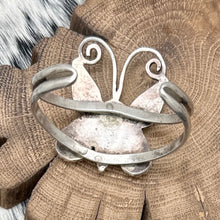 Load image into Gallery viewer, 1970s Native American ZUNI Sterling Turquoise Onyx Large Butterfly Cuff Bracelet