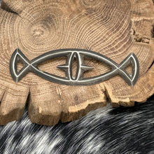 Load image into Gallery viewer, 1960s NATIVE AMERICAN Sandcast Silver Modernist Statement Pin Double Fish Shape