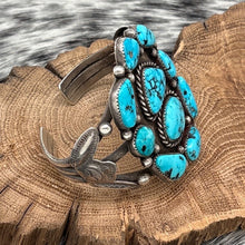 Load image into Gallery viewer, 1960s Native American NAVAJO Sterling Turquoise Cluster Cuff Bracelet Flowers