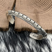 Load image into Gallery viewer, 1990s Native American NAVAJO Sterling Carinated Cuff Bracelet Hash & Zig Zag