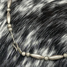 Load image into Gallery viewer, 1970s Native American NAVAJO Sterling & Turquoise Chip Inlay Cross Bead Necklace