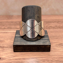 Load image into Gallery viewer, VINTAGE 1950s TAXCO MEXICO Sterling Silver Scalloped Statement Cuff Bracelet