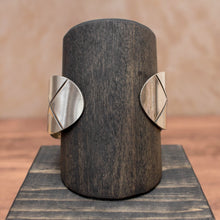 Load image into Gallery viewer, VINTAGE 1950s TAXCO MEXICO Sterling Silver Scalloped Statement Cuff Bracelet