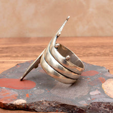 Load image into Gallery viewer, VINTAGE 1950s TAXCO MEXICO Sterling Silver Pointed Statement Clamper Bracelet