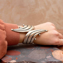 Load image into Gallery viewer, VINTAGE 1950s TAXCO MEXICO Sterling Silver Pointed Statement Clamper Bracelet