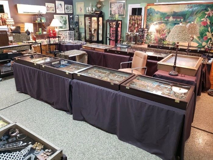 Summer Pop-Up Sale Aug 5-8