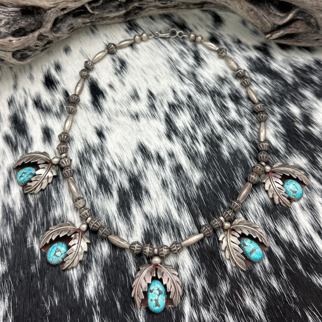 Vintage Native American Navajo Birdseye Kingman Turquoise 5-Station Necklace