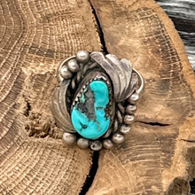 Load image into Gallery viewer, Native American Navajo Sterling Silver &amp; Turquoise Ring Fan Shapes Size 8.25
