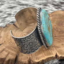 Load image into Gallery viewer, JUAN G For CHIMNEY BUTTE Navajo Sterling Mine No 8 Turquoise Large Cuff Bracelet
