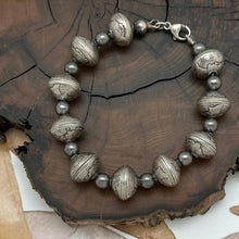 Load image into Gallery viewer, BUFFALO DANCER Taos Silver Vintage Mercury Dime Beaded Bracelet Rounds 8.75&quot;
