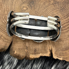 Load image into Gallery viewer, 1970s Native American NAVAJO Sterling Silver 4-Stone Coral Cuff Bracelet Leaves
