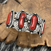 Load image into Gallery viewer, 1970s Native American NAVAJO Sterling Silver 4-Stone Coral Cuff Bracelet Leaves
