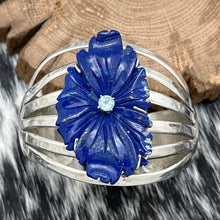 Load image into Gallery viewer, 1990s WILBERT BENALLY Sterling Silver 6-Row Cuff Bracelet Carved Lapis Flower
