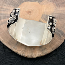 Load image into Gallery viewer, THE BOYZ SILVER Mexico Sterling Silver Cuff Bracelet Lg 3-D Butterfly &amp; Flowers
