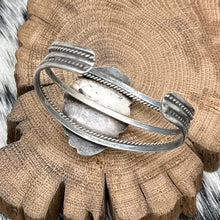 Load image into Gallery viewer, 1960s Native American NAVAJO Sterling Silver Turquoise Cuff Bracelet With Leaves
