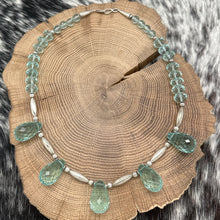 Load image into Gallery viewer, 1990s NATIVE AMERICAN Sterling Silver &amp; Blue Chalcedony 5 Teardrop Bead Necklace
