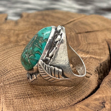 Load image into Gallery viewer, 1970s Native American NAVAJO Sterling Silver &amp; Green Turquoise Ring Leaves 10.5
