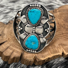 Load image into Gallery viewer, 1960s Native American NAVAJO Sterling Silver Turquoise Cuff Bracelet Fan Shapes
