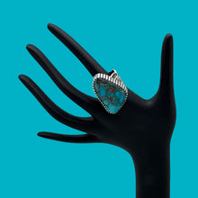 Load image into Gallery viewer, HENRY YAZZIE Navajo Sterling Silver &amp; 50 Carat Quality Bisbee Turquoise Ring

