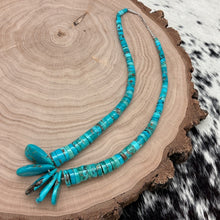 Load image into Gallery viewer, 1990s NATIVE AMERICAN Sterling Silver Turquoise Graduated Heishi 5 Tab Necklace
