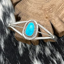 Load image into Gallery viewer, 1980s DONOVAN SKEETS Navajo Sterling Silver &amp; Turquoise Classic Cuff Bracelet
