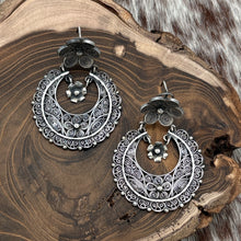 Load image into Gallery viewer, FEDERICO JIMENEZ Sterling Silver Door Knocker Post Earrings Flowers &amp; Filigree
