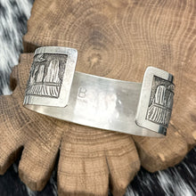 Load image into Gallery viewer, 1990s ELAINE BECENTI Navajo Sterling Silver Storyteller Bracelet Southwest Scene
