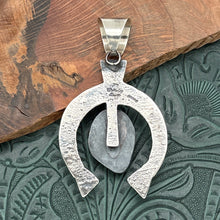 Load image into Gallery viewer, CHIMNEY BUTTE Navajo Sterling Silver &amp; Green Royston Turquoise Naja Pendant
