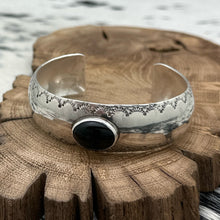 Load image into Gallery viewer, 1980s Native American NAVAJO Sterling &amp; Onyx Cuff Bracelet Decorative Stamps
