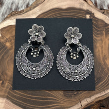 Load image into Gallery viewer, FEDERICO JIMENEZ Sterling Silver Door Knocker Post Earrings Flowers &amp; Filigree
