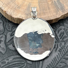 Load image into Gallery viewer, THE BOYZ SILVER Mexico Sterling Silver Round Pendant 3-D Butterfly &amp; Flowers
