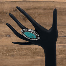 Load image into Gallery viewer, ROSELLA PAXTON Apache Sterling Silver &amp; Turquoise Oval Ring Starshots Size 9
