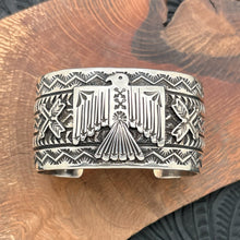 Load image into Gallery viewer, SUNSHINE REEVES Navajo Sterling Silver Cuff Bracelet Thunderbird Crossed Arrows

