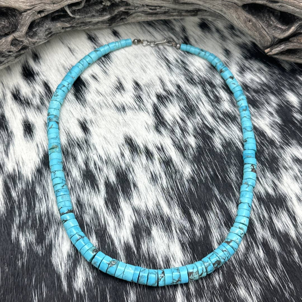 1990s Native American SANTO DOMINGO Kingman Turquoise Heishi Graduated Necklace