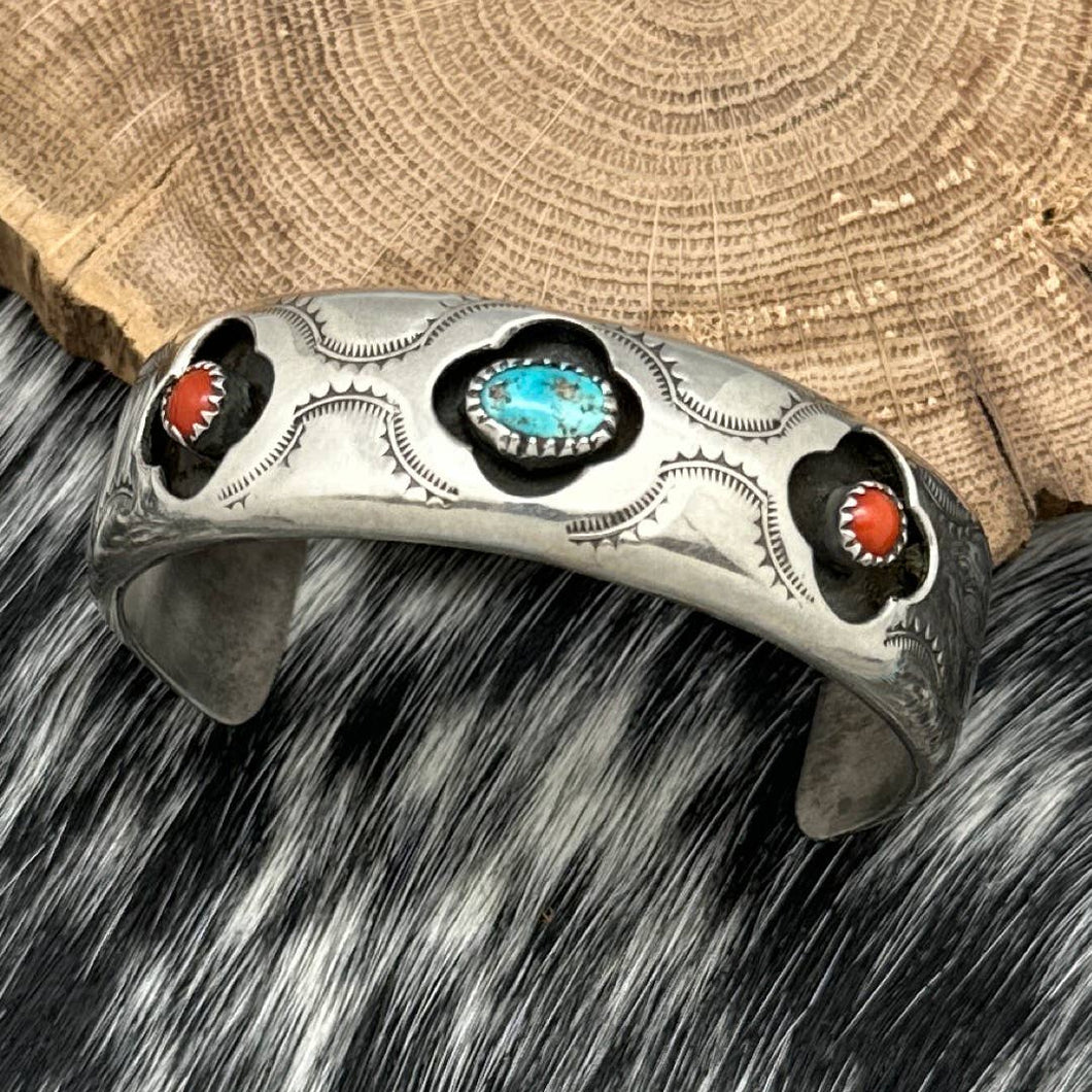 1960s Native American NAVAJO Elegant Sterling Coral & Turquoise Cuff Bracelet