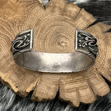 Load image into Gallery viewer, 1970s Native American NAVAJO Sterling Silver Floral Decorated Cuff Bracelet
