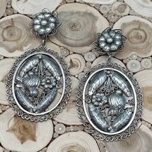 Load image into Gallery viewer, FEDERICO JIMENEZ Sterling Silver Love Birds Floral Oval Chandelier Clip Earrings
