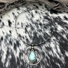 Load image into Gallery viewer, Vintage NATIVE AMERICAN Navajo Sterling &amp; Turquoise Choker Pendant Necklace
