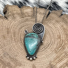 Load image into Gallery viewer, Vintage NATIVE AMERICAN Navajo Sterling &amp; Turquoise Pendant Chain Necklace

