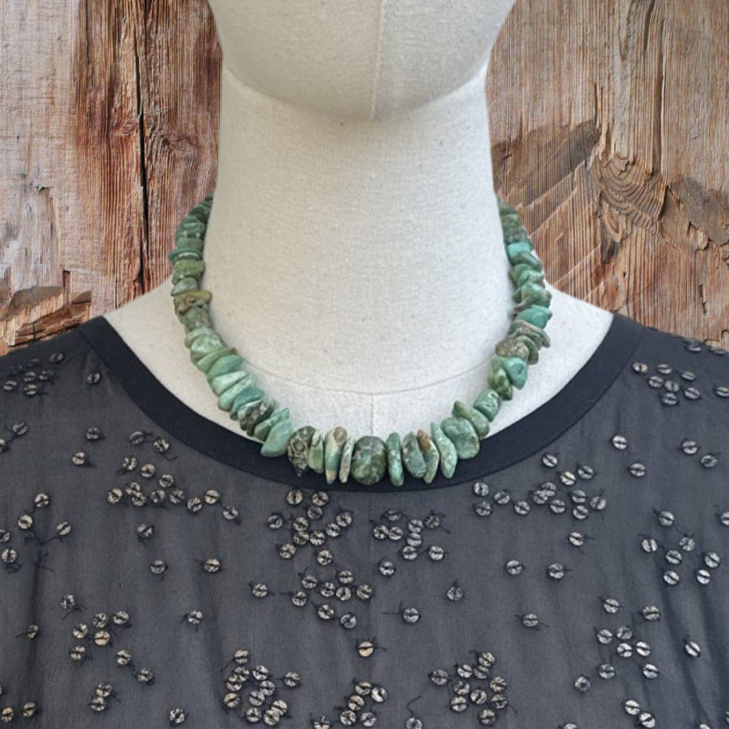 Vintage NATIVE AMERICAN Royston Turquoise Nugget Bead Necklace With Sterling