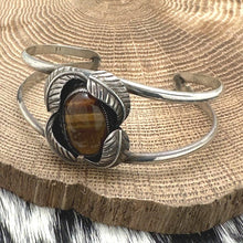 Load image into Gallery viewer, Vintage NATIVE AMERICAN Sterling Silver &amp; Tiger&#39;s Eye Cuff Bracelet Leaves
