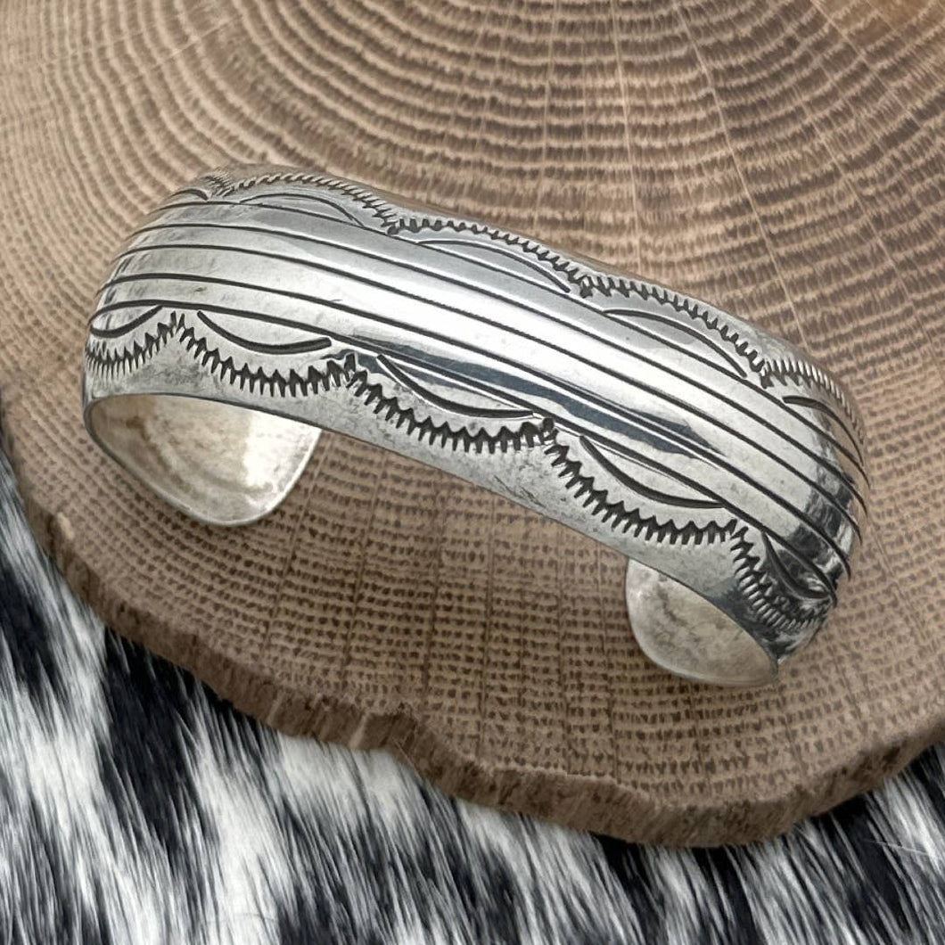 CARSON BLACKGOAT Navajo Sterling Silver Cuff Bracelet Scallops & Lines